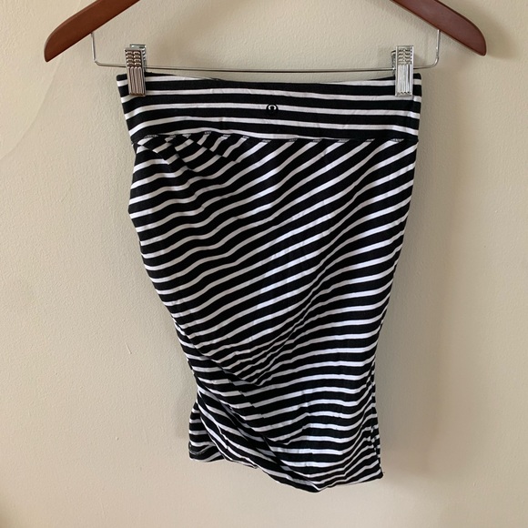 Adjustable Fitted Skirt - Picture 2 of 5